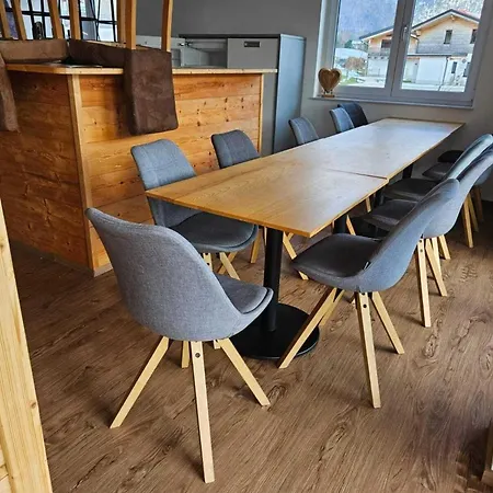 Apartment Gruppenunterkunft In *
