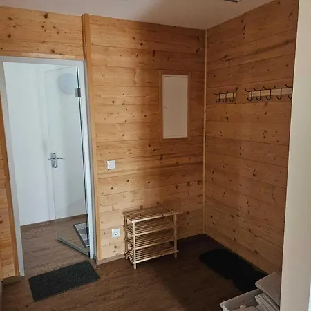 Gruppenunterkunft In *